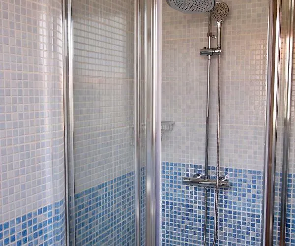 Semesterbostad Casa Silencio, With Terrace, Garden And Large Pool Area *