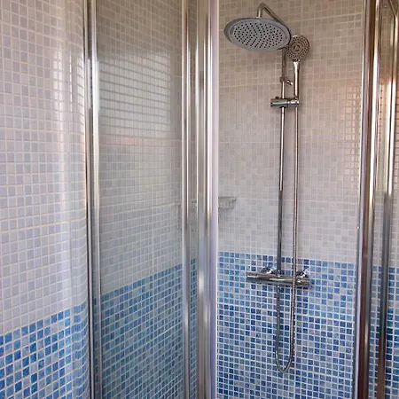 Vakantiehuis Casa Silencio, With Terrace, Garden And Large Pool Area *